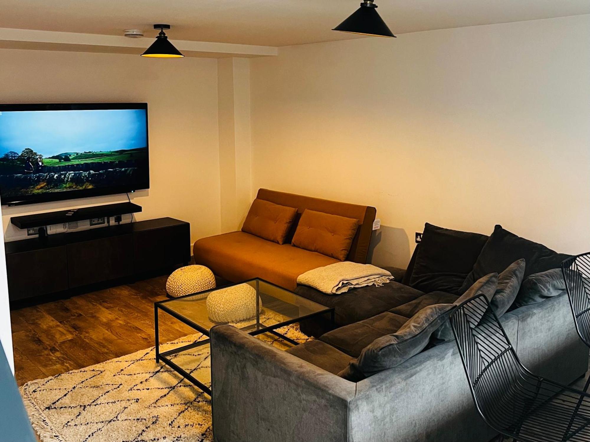 Luxurious 1-Bedroom With Parking Birmingam Exterior foto